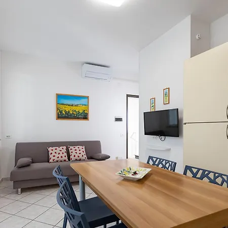Le Due Palme Apartment San Vincenzo Exterior photo